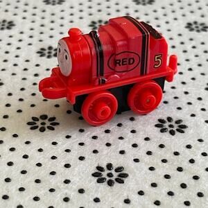 Thomas & Friends Minis Red Crayon